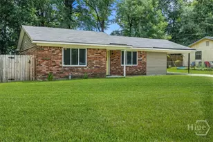 305 E 4th St, Springfield, GA 31329 - Photo 24