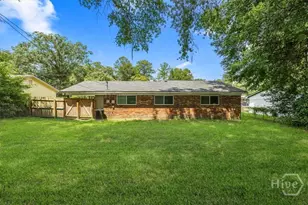 305 E 4th St, Springfield, GA 31329 - Photo 22
