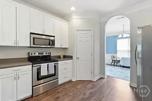 26 Chapel Lake Dr N, Savannah, GA 31419 - Photo 8