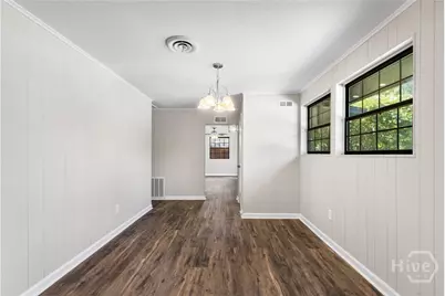 2217 Iris Street, Savannah, GA 31406 - Photo 8