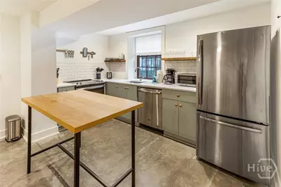 1 E Gordon Street #Garden, Savannah, GA 31401 - Photo 12