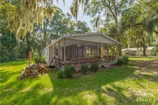 1045 Live Oak Ln NE, Townsend, GA 31331 - Photo 2