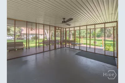 1045 Live Oak Lane NE, Townsend, GA 31331 - Photo 6