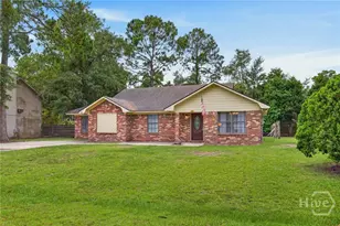 626 Trevor St, Hinesville, GA 31313 - Photo 2