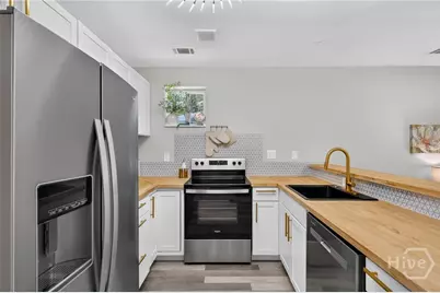 1332 E 39th & 2205 Ash Street, Savannah, GA 31404 - Photo 42