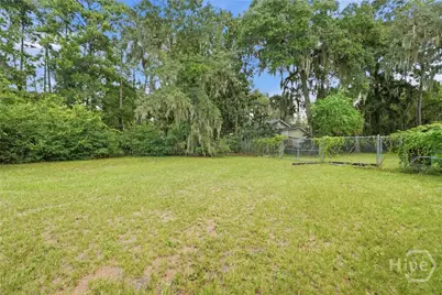 2429 Dolphin Drive, Savannah, GA 31406 - Photo 4