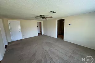 209 Bradwell St, Hinesville, GA 31313 - Photo 8