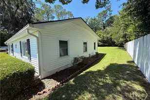 209 Bradwell St, Hinesville, GA 31313 - Photo 4