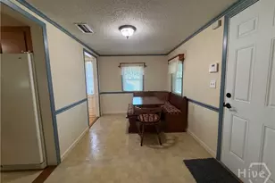 209 Bradwell St, Hinesville, GA 31313 - Photo 14