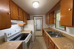 209 Bradwell St, Hinesville, GA 31313 - Photo 10