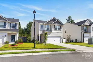 572 Brightleaf Cir, Hinesville, GA 31313 - Photo 4