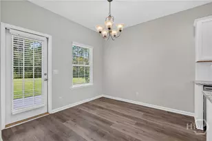572 Brightleaf Cir, Hinesville, GA 31313 - Photo 22