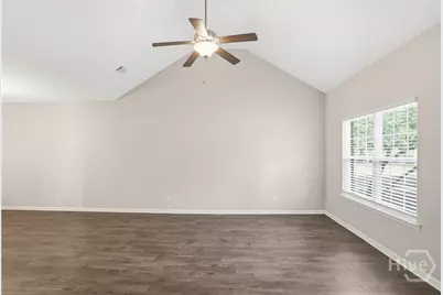 401 Olde Ivey Square, Pooler, GA 31322 - Photo 2