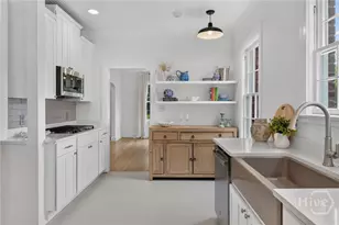 702 E 52nd St, Savannah, GA 31405 - Photo 10