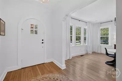 702 E 52nd Street, Savannah, GA 31405 - Photo 6
