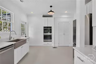 702 E 52nd St, Savannah, GA 31405 - Photo 14