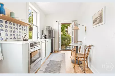 1 E Gordon Street #Studio, Savannah, GA 31401 - Photo 22