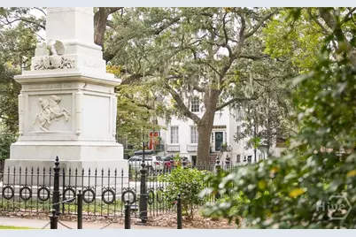 1 E Gordon Street #Studio, Savannah, GA 31401 - Photo 28