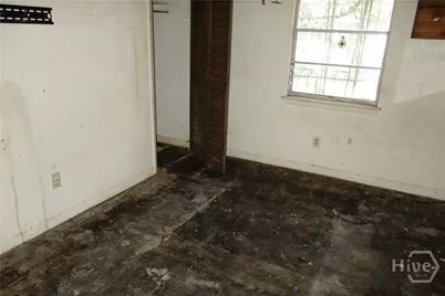 8 Salt Creek Road, Garden City, GA 31405 - Photo 6