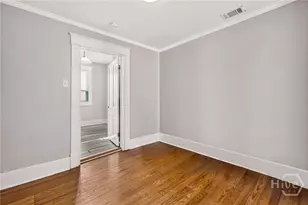 530 E 35th St, Savannah, GA 31401 - Photo 32
