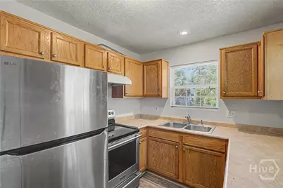 1202 E Waldburg Street, Savannah, GA 31404 - Photo 14