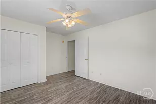 1202 E Waldburg St, Savannah, GA 31404 - Photo 24