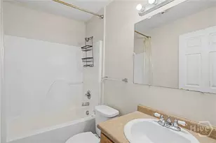 1202 E Waldburg St, Savannah, GA 31404 - Photo 22