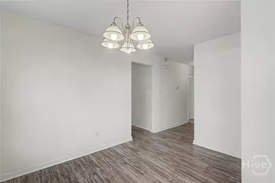 1202 E Waldburg Street, Savannah, GA 31404 - Photo 12