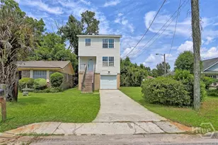 2014 Cowan Ave, Savannah, GA 31405 - Photo 2