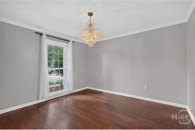 304 Wellington Road, Savannah, GA 31410 - Photo 14