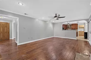 304 Wellington Rd, Savannah, GA 31410 - Photo 28