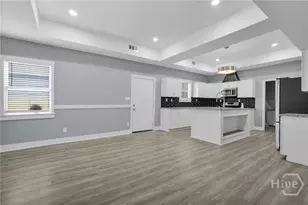 1114 1/2 E Bolton St, Savannah, GA 31404 - Photo 14