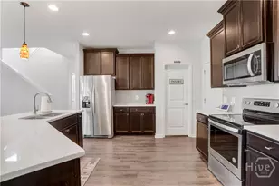 238 Lakepointe Dr, Savannah, GA 31407 - Photo 14