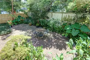 19 E 39th St, Savannah, GA 31401 - Photo 50