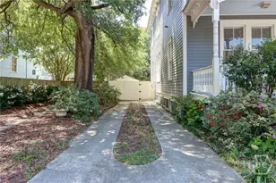 19 E 39th St, Savannah, GA 31401 - Photo 4