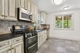 546 Columbus Dr, Savannah, GA 31405 - Photo 16