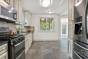 546 Columbus Dr, Savannah, GA 31405 - Photo 18