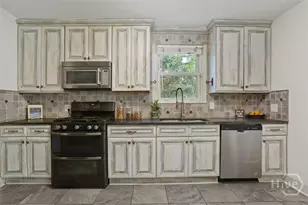 546 Columbus Dr, Savannah, GA 31405 - Photo 16