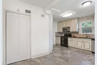 546 Columbus Drive, Savannah, GA 31405 - Photo 18