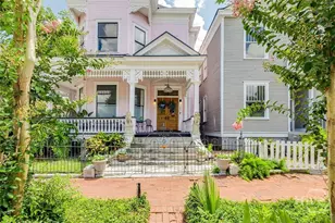 321 E Bolton St, Savannah, GA 31401 - Photo 2