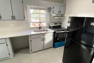538 E 37th St, Savannah, GA 31401 - Photo 10