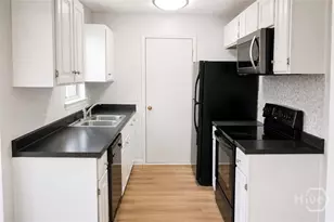 134 Stockbridge Dr, Savannah, GA 31419 - Photo 10