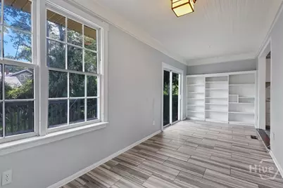 526 Durant Avenue, Savannah, GA 31404 - Photo 8