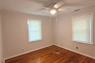2117 E 58th St, Savannah, GA 31404 - Photo 8