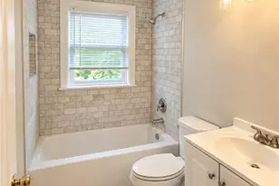 2117 E 58th St, Savannah, GA 31404 - Photo 4