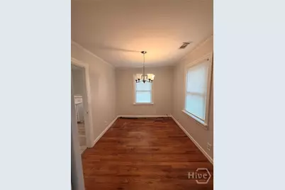 2117 E 58th Street, Savannah, GA 31404 - Photo 8