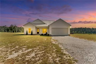 1434 Paris Ave, Swainsboro, GA 30401 - Photo 2