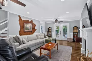 1106 A Walthour Rd, Savannah, GA 31410 - Photo 6