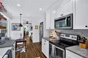 1106 A Walthour Rd, Savannah, GA 31410 - Photo 12