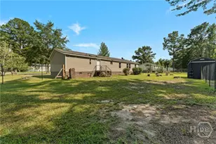 180 Lucious Dr, Pembroke, GA 31321 - Photo 40